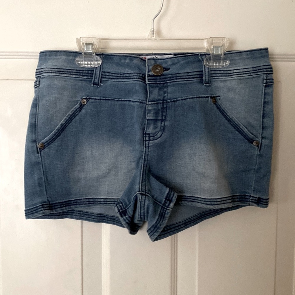 What About Me Jean Shorts Size 9/10